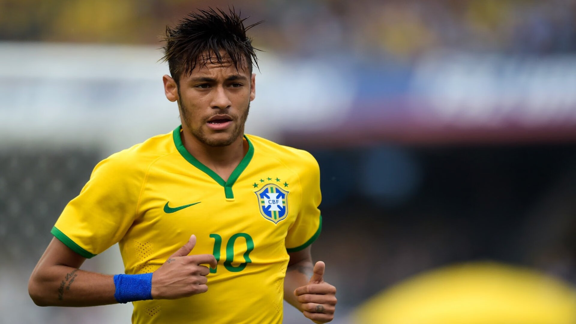 开云体育入口-《比赛冠军背后的故事：他们的成长与奋斗》，比赛赢得冠军的稿子